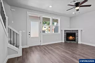 1215 S 11th St, Independence, OR 97351 - Photo 5