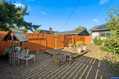 1430 Powell St SE, Albany, OR 97322 - Photo 29