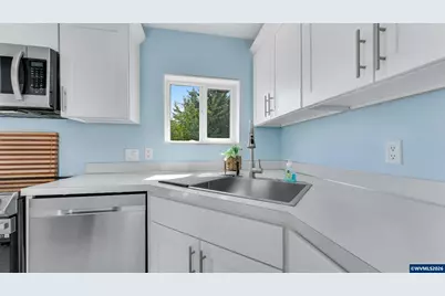 625 SW 9th #28 St, Dundee, OR 97115 - Photo 11