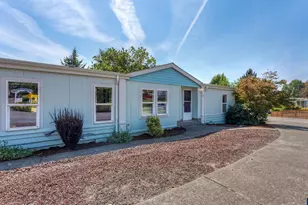 625 SW 9th #28 St, Dundee, OR 97115 - Photo 1