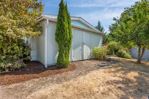 625 SW 9th #28 St, Dundee, OR 97115 - Photo 33
