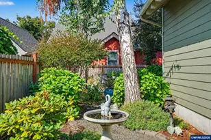 566 Edwards Rd, Monmouth, OR 97361 - Photo 43
