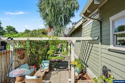 566 Edwards Rd, Monmouth, OR 97361 - Photo 43