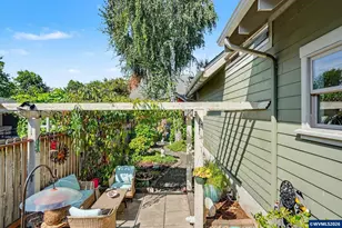 566 Edwards Rd, Monmouth, OR 97361 - Photo 43