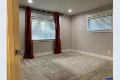 1822 Woodstock Cir NW, Salem, OR 97304 - Photo 17