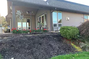 1822 Woodstock Cir NW, Salem, OR 97304 - Photo 13