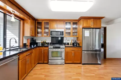 20130 SW 71st Av, Tualatin, OR 97062 - Photo 15