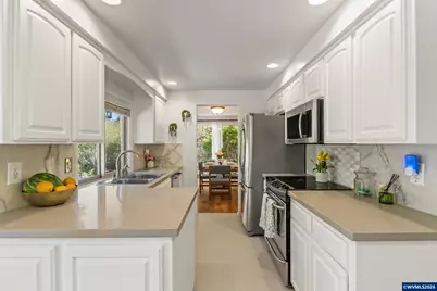 430 Lori Av S, Salem, OR 97302 - Photo 13