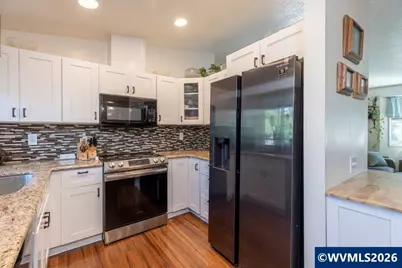 183 Holder Ln SE, Salem, OR 97306 - Photo 15