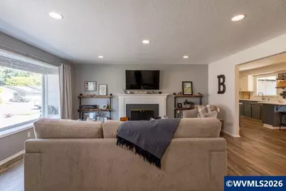 1302 Mandarin St NE, Keizer, OR 97303 - Photo 5