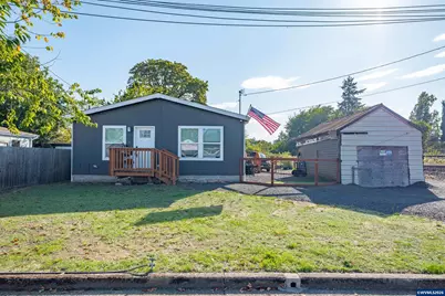 105 Columbus St NE, Albany, OR 97321 - Photo 1