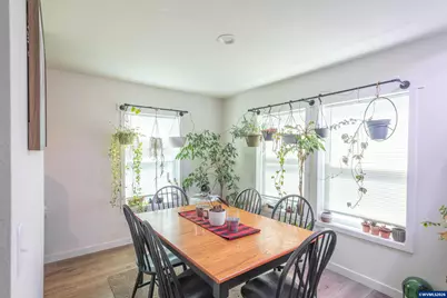 105 Columbus St NE, Albany, OR 97321 - Photo 13