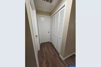 12835 SE Foster Rd, Portland, OR 97236 - Photo 9