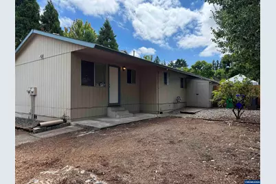 12835 SE Foster Rd, Portland, OR 97236 - Photo 15