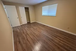 12835 SE Foster Rd, Portland, OR 97236 - Photo 11