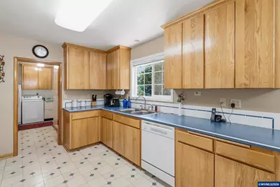 206 Benton Pl NW, Albany, OR 97321 - Photo 17