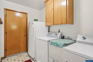 206 Benton Pl NW, Albany, OR 97321 - Photo 19