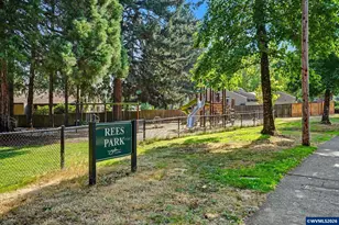 1635 Cinnamon Hill Dr SE, Salem, OR 97306 - Photo 41