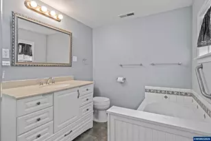 712 Cummings Ln N, Keizer, OR 97303 - Photo 23