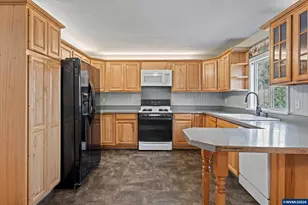 712 Cummings Ln N, Keizer, OR 97303 - Photo 7
