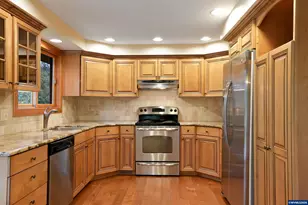 16695 Dancing Fox Ln NE, Silverton, OR 97381 - Photo 11