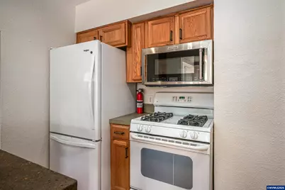 1390 Elm St NW, Salem, OR 97304 - Photo 15