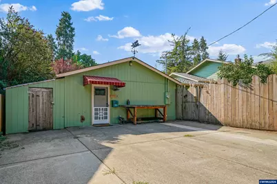 1390 Elm St NW, Salem, OR 97304 - Photo 39