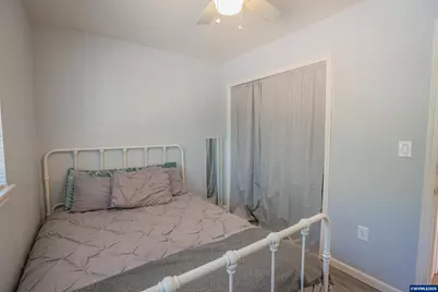 887 Wassom St, Lebanon, OR 97355 - Photo 21