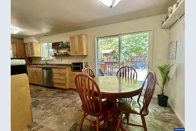 2935 NW Taft Av, Corvallis, OR 97330 - Photo 5