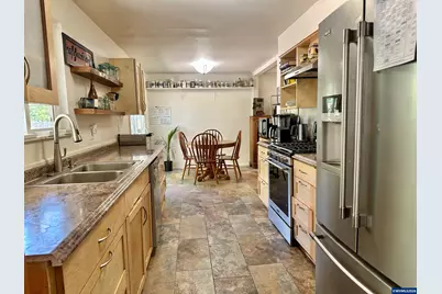 2935 NW Taft Av, Corvallis, OR 97330 - Photo 7