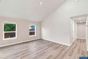 4928 Manning Dr NE, Salem, OR 97305 - Photo 15
