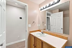 4928 Manning Dr NE, Salem, OR 97305 - Photo 17