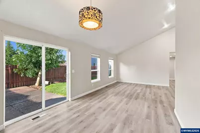 4928 Manning Dr NE, Salem, OR 97305 - Photo 11