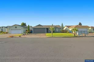 4928 Manning Dr NE, Salem, OR 97305 - Photo 5