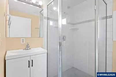560 NW Hemlock Av, Corvallis, OR 97330 - Photo 21
