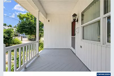 321 N 8th St, Cottage Grove, OR 97424 - Photo 5