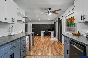 514 Juedes Ave N, Keizer, OR 97303 - Photo 11