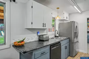 514 Juedes Ave N, Keizer, OR 97303 - Photo 9