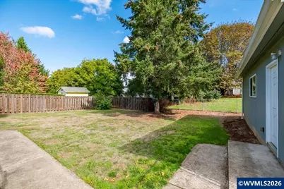 546 SW Hayter St, Dallas, OR 97338 - Photo 45