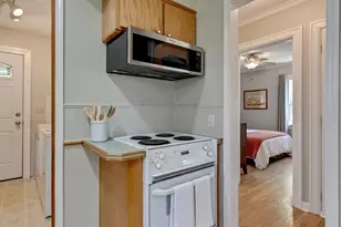 1655 Pearl St NE, Salem, OR 97301 - Photo 17