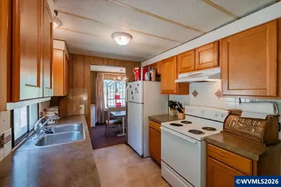 2020 Pioneer Rd, Dallas, OR 97338 - Photo 13