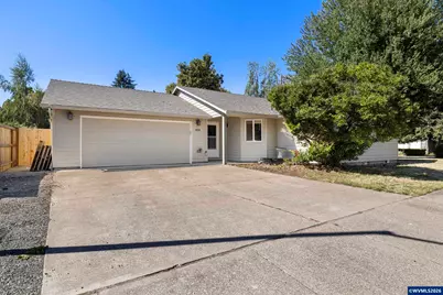 1828 Tecumseh St NE, Keizer, OR 97303 - Photo 3