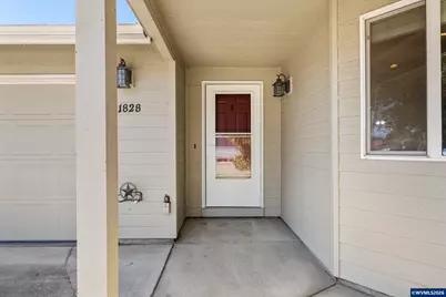 1828 Tecumseh St NE, Keizer, OR 97303 - Photo 5