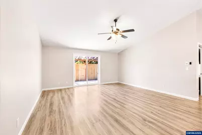 1828 Tecumseh St NE, Keizer, OR 97303 - Photo 7