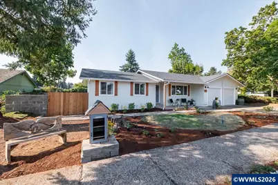 1874 Cedarcrest Dr S, Salem, OR 97306 - Photo 5