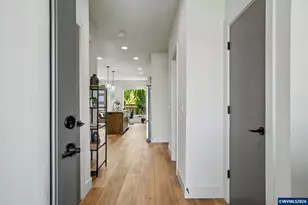 1174 SW Sylvia St, Corvallis, OR 97333 - Photo 5
