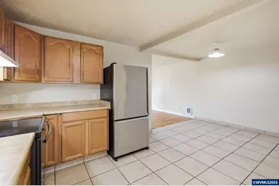485 21st St, Springfield, OR 97477 - Photo 17