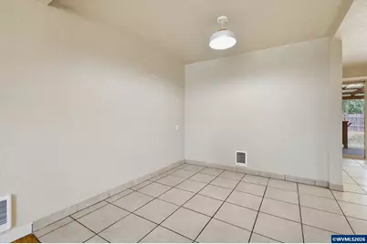 485 21st St, Springfield, OR 97477 - Photo 29