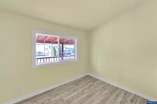 31919 N Lake Creek Dr, Tangent, OR 97389 - Photo 13