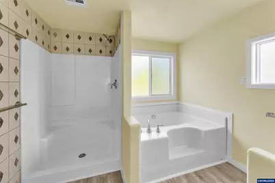 31919 N Lake Creek Dr #72, Tangent, OR 97389 - Photo 23